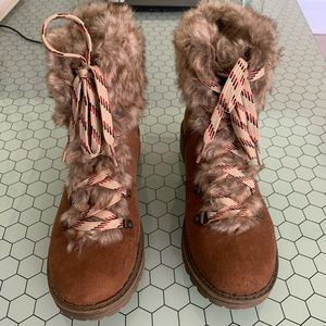 Brown fur boots